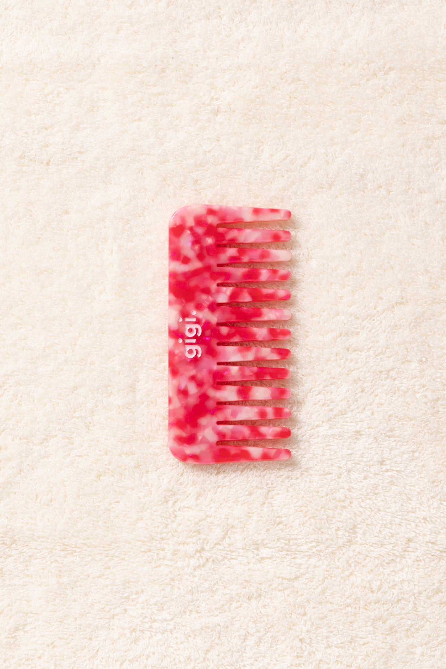 Mini pink comb