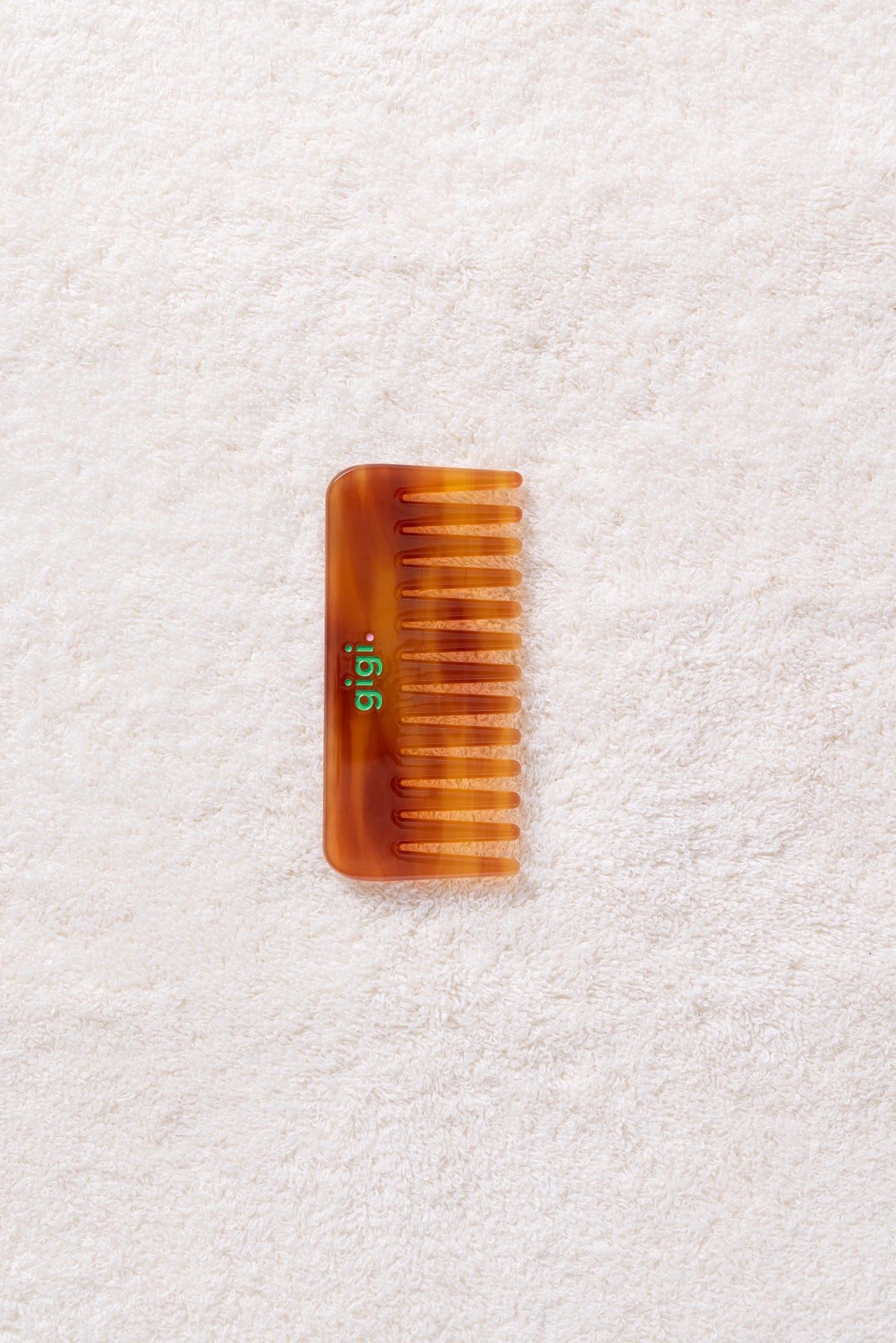Mini coconut comb