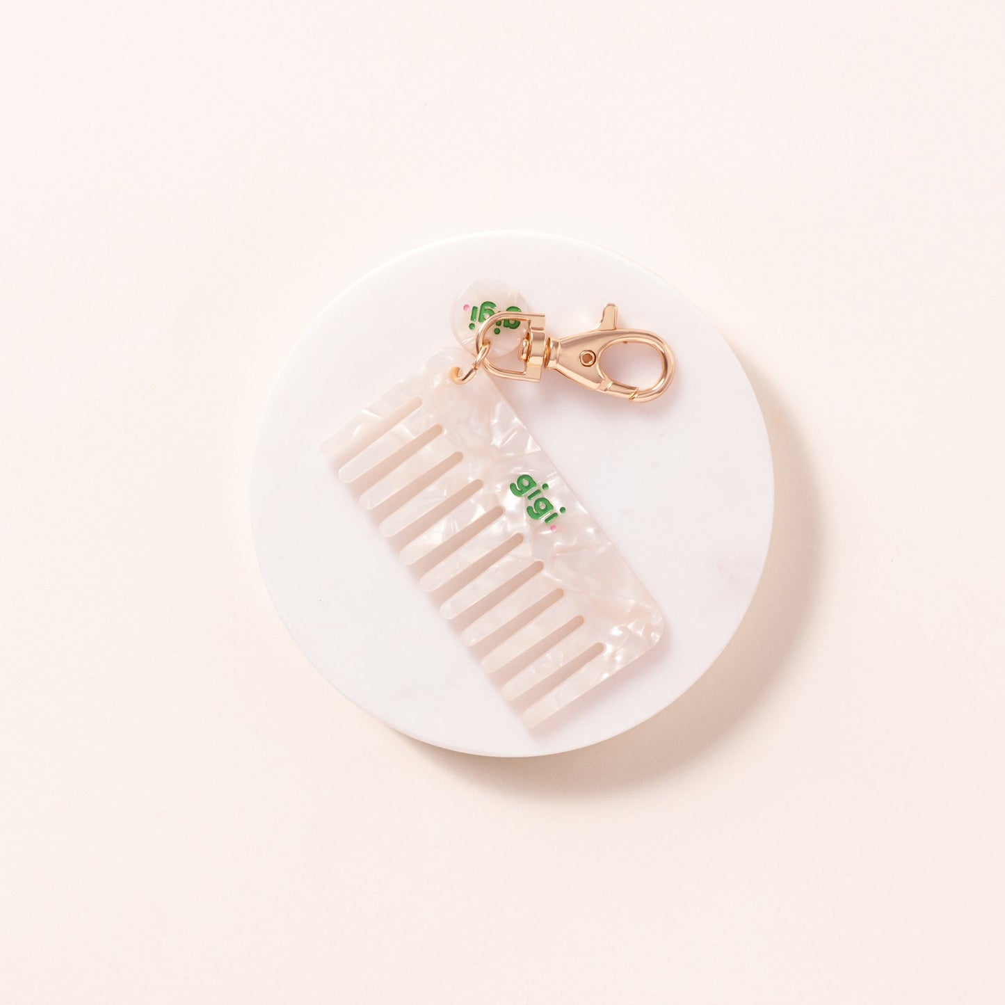 Mother-of-pearl comb keychain